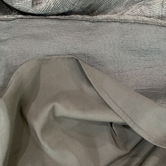 Soiree black poof dress size medium new with tags - Picture 7 of 8